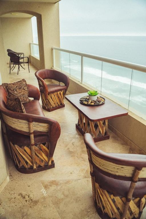 'Luxury Oceanfront Penthouse With Pools, Jacuzzis And Spectacular Ocean Views' Apartment โรซาริโต ภายนอก รูปภาพ